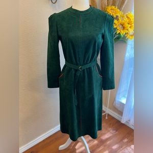 Mollie Parnis green suede / pockets / mock neck vintage dress.